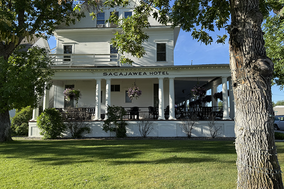 Three Forks, Montana with kids: Sacajawea Hotel